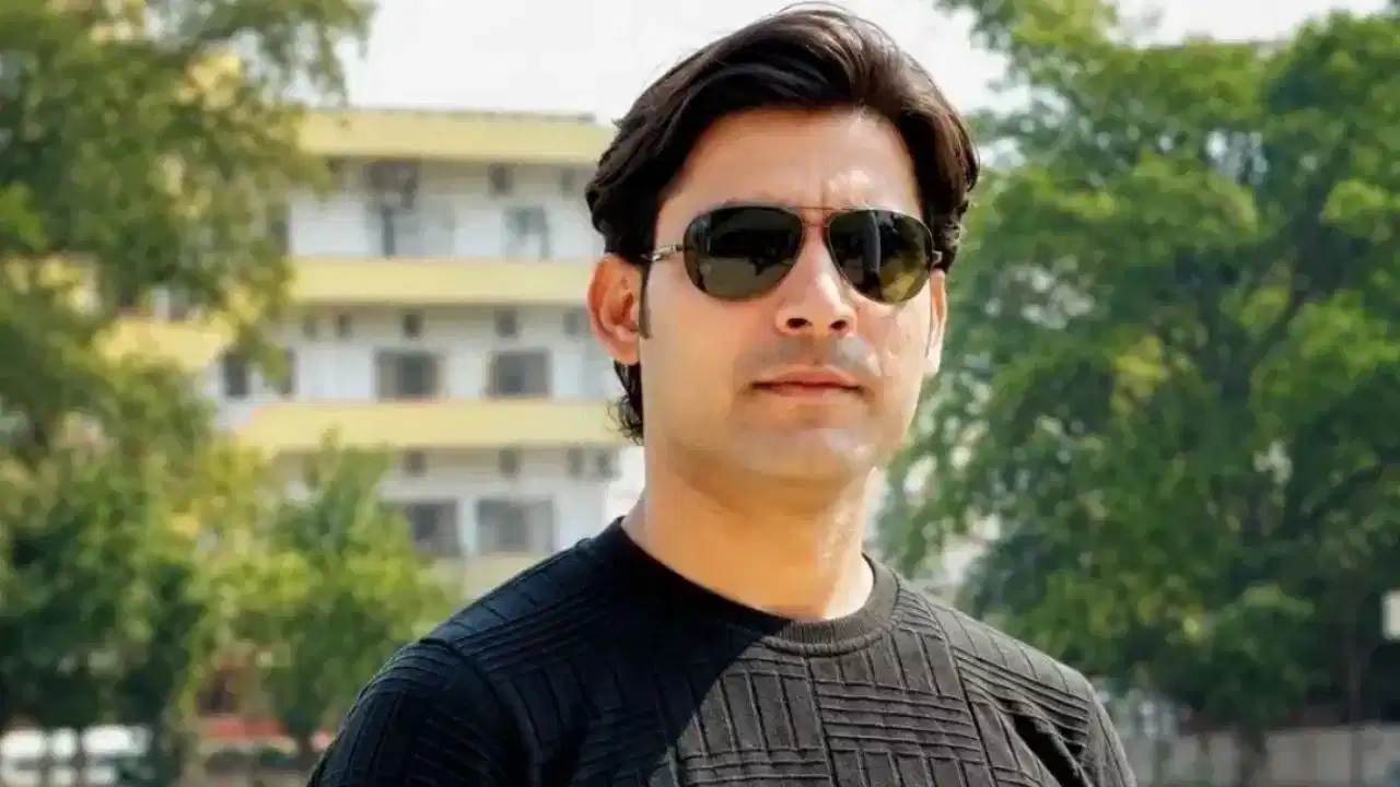 Bharat Tiwari