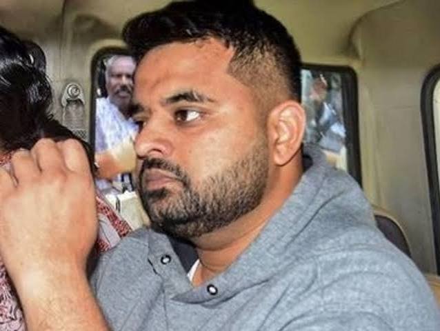 प्रज्वल रेवन्ना के जेल में मोबाइल मिला