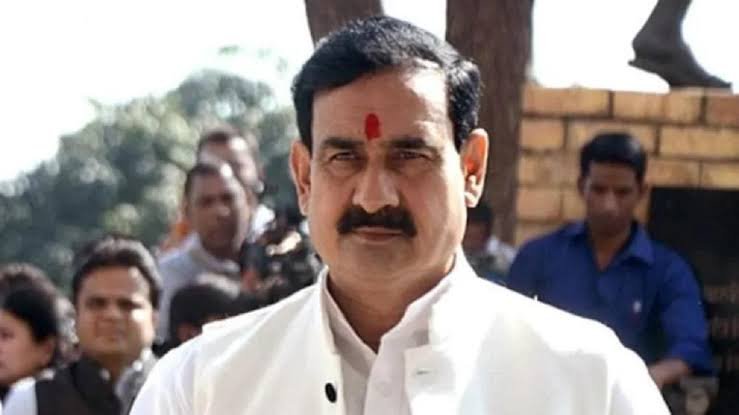 Datia BJP Defeat: दतिया में बीजेपी की हार: क्या सचमुच नरोत्तम मिश्रा बने वजह? जानिए हार के पीछे की पूरी कहानी