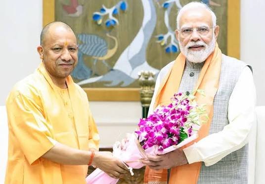  PM Modi CM Yogi Meeting: