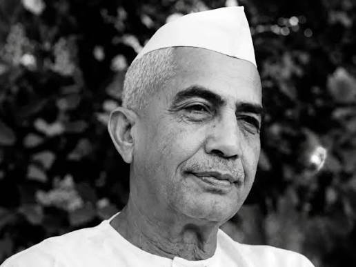  Charan Singh Farmers Messiah: