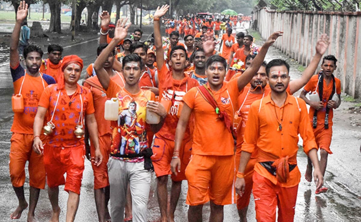 Sawan First Monday:सावन के पहले सोमवार पर अयोध्या में उमड़ी श्रद्धालुओं की भारी भीड़, योगी की पुलिस ने संभाली सुरक्षा की कमान