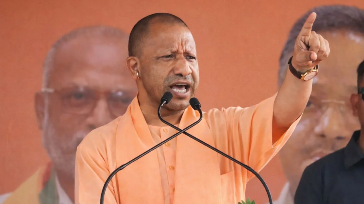 Yogi vs SP-Congress: योगी का सपा-कांग्रेस पर वार, बोले- चार बार सरकार में रहकर भी कुछ नहीं किया