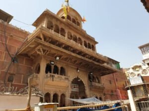 बांकेबिहारी मंदिर