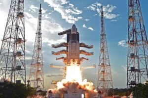 ISRO की बड़ी कामयाबी, EOS-05 हुआ लॉन्च