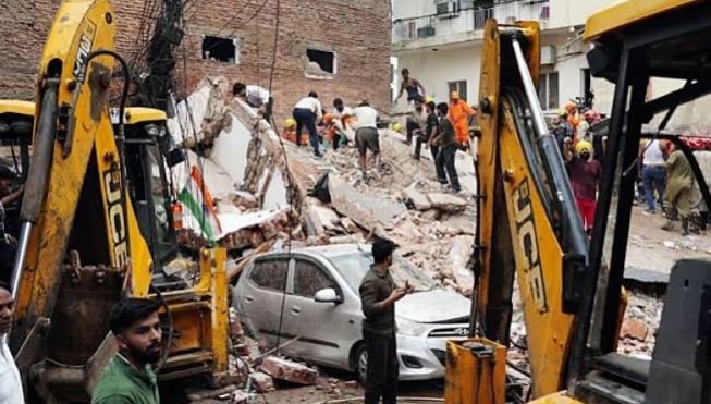 Satya Niketan Building Collapsed