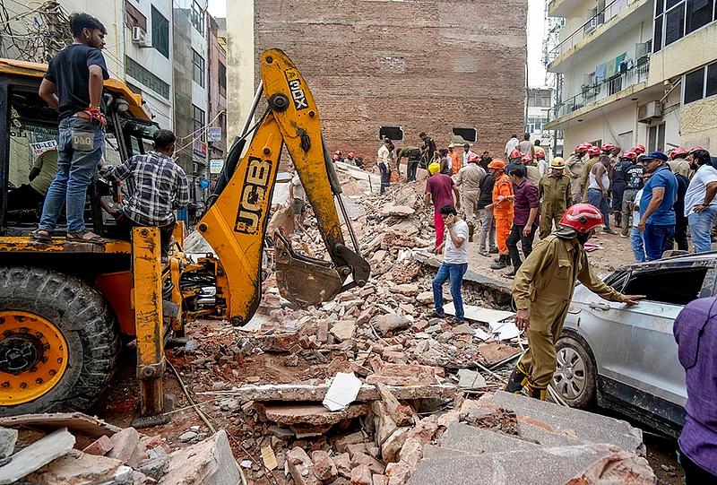 Satya Niketan Building Collapse: