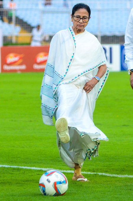 West Bengal by-elections: ममता बनर्जी के बुरे दिन शुरू, क्यों मैदान छोड़ रहे हैं AITMC के उम्मीदवार?