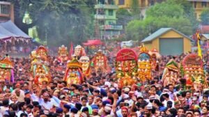 कुल्लू दशहरा 2026: पर्यटन और राजनीति का संगम
