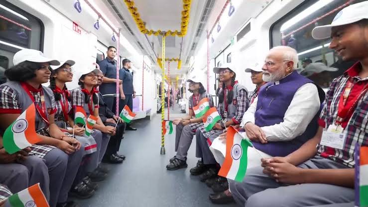 Indian Metro: मोदी सरकार में मेट्रो नेटवर्क 250 KM से 1100 KM कैसे पहुंचा