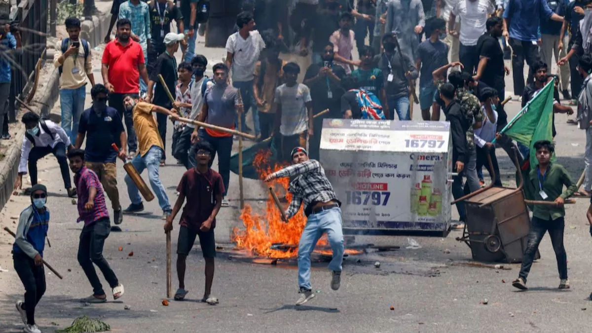 Opinion: भारत को बांग्लादेश न समझें; यहां अराजकता और हिंसा नहीं, लोकतांत्रिक तरीके से ही बदलेगी सत्ता