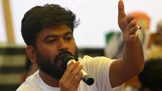 Dipke challenge to Amit Shah